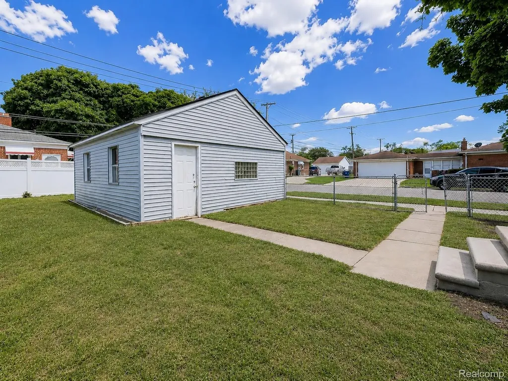 3029 Ferris Avenue Lincoln Park City MI 48146