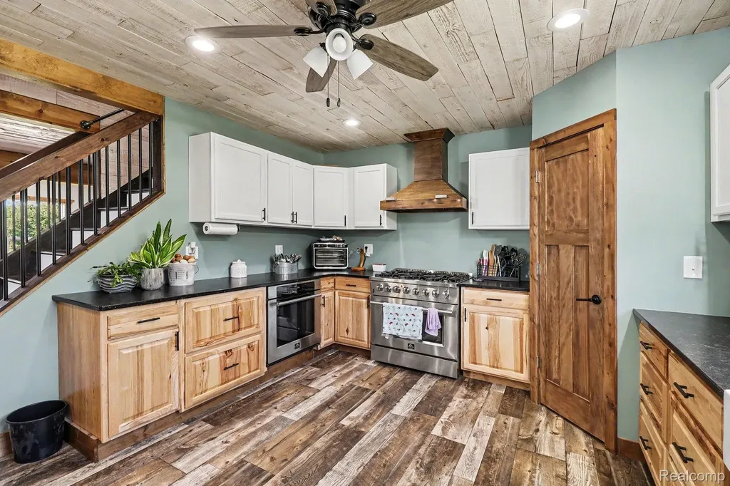 2150 E Snover Road Dayton Township MI 48744