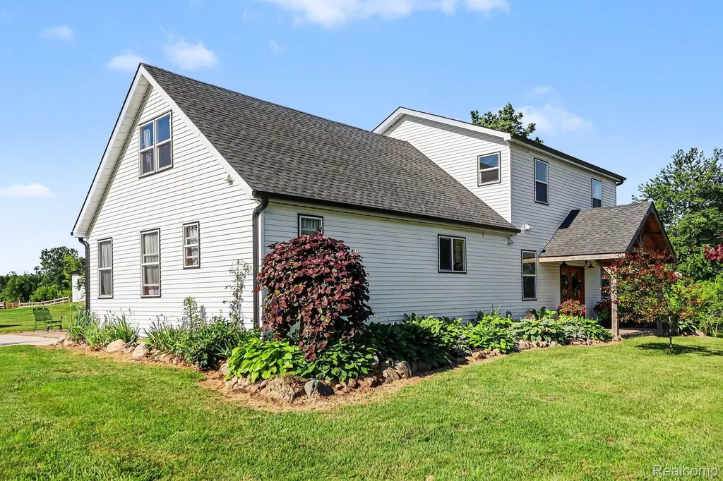 2150 E Snover Road Dayton Township MI 48744