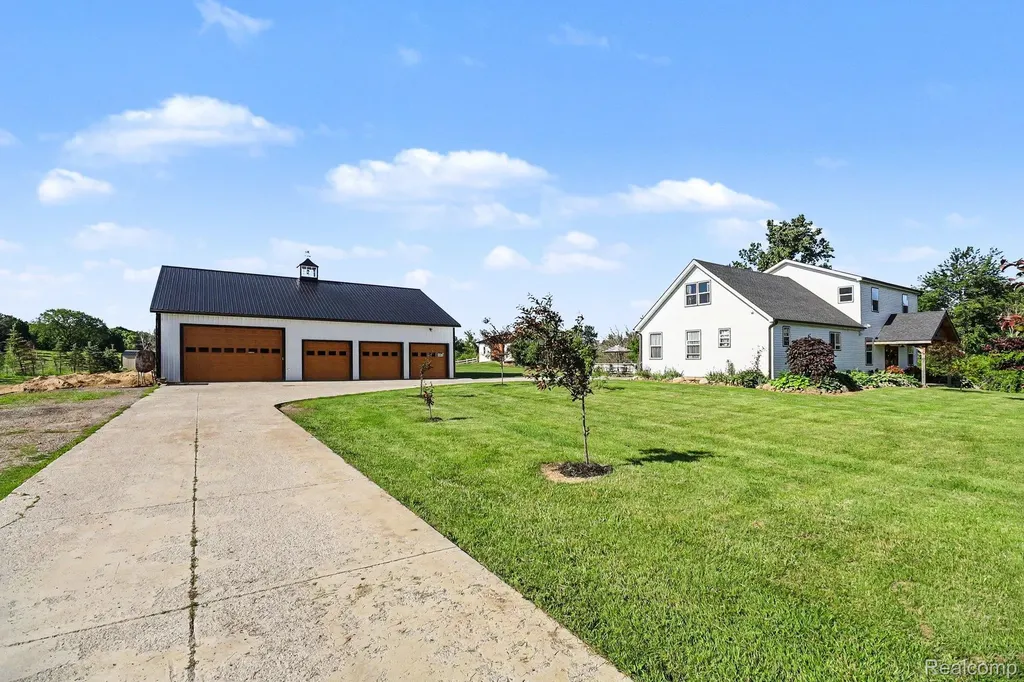 2150 E Snover Road Dayton Township MI 48744