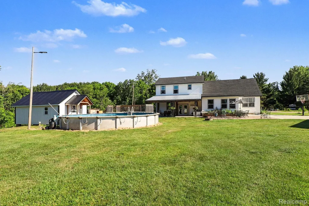 2150 E Snover Road Dayton Township MI 48744