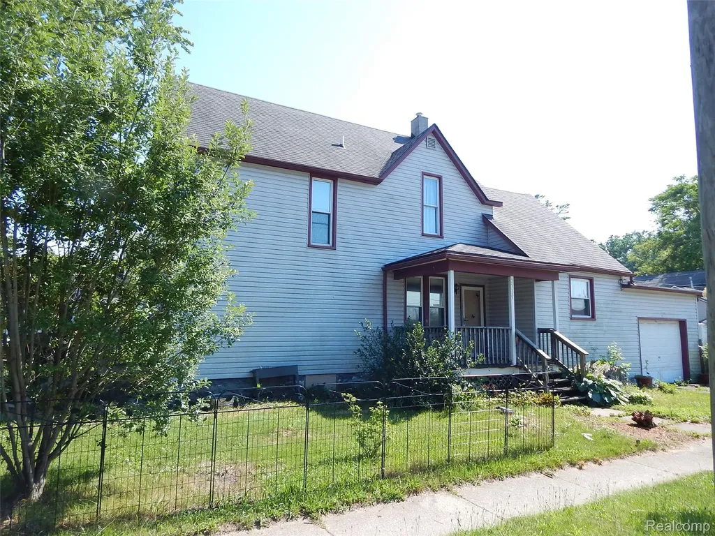2739 Stone Street Port Huron City MI 48060