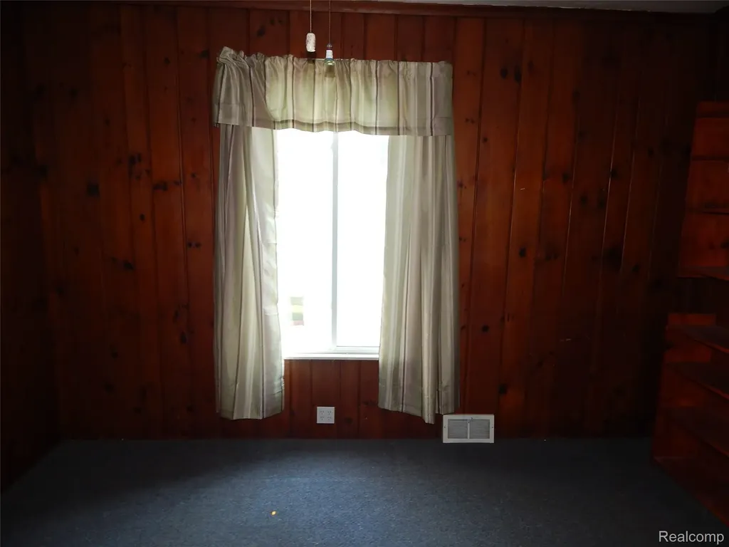 2739 Stone Street Port Huron City MI 48060