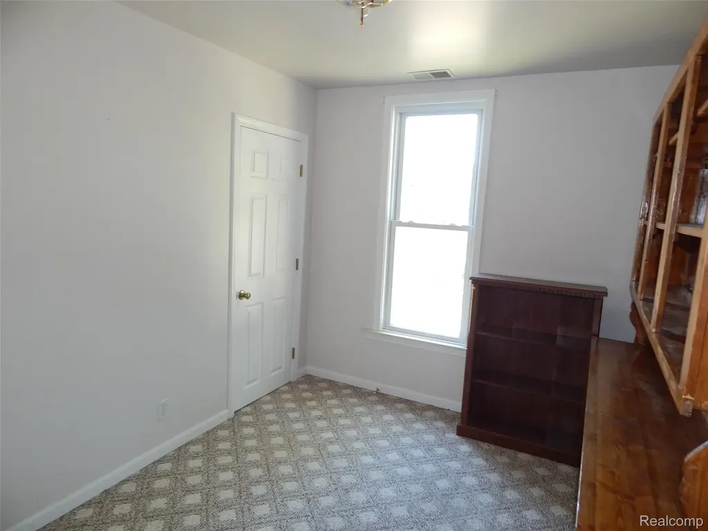 2739 Stone Street Port Huron City MI 48060