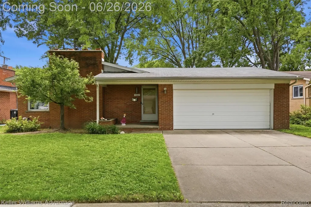 33007 Grennada Street Livonia City MI 48154