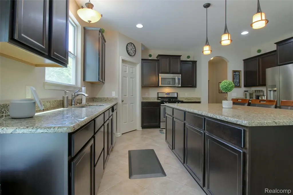 57649 Blossom Valley Trail Lyon Charter Township MI 48165