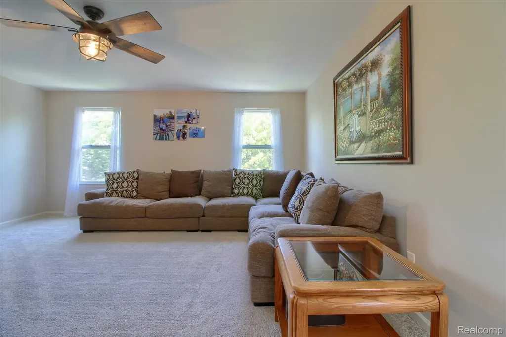 57649 Blossom Valley Trail Lyon Charter Township MI 48165