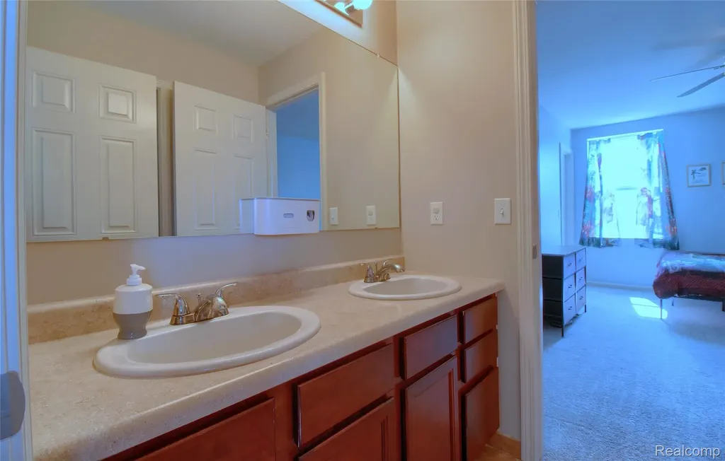 57649 Blossom Valley Trail Lyon Charter Township MI 48165