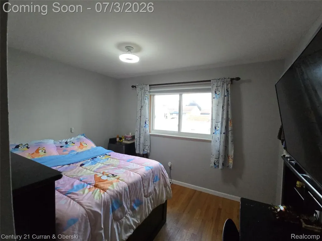 22139 Reinhardt Street Woodhaven City MI 48183