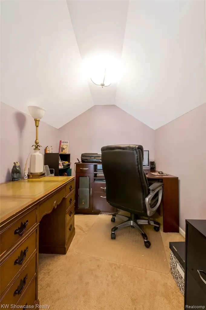 5409 S Piccadilly West Bloomfield Charter Township MI 48322