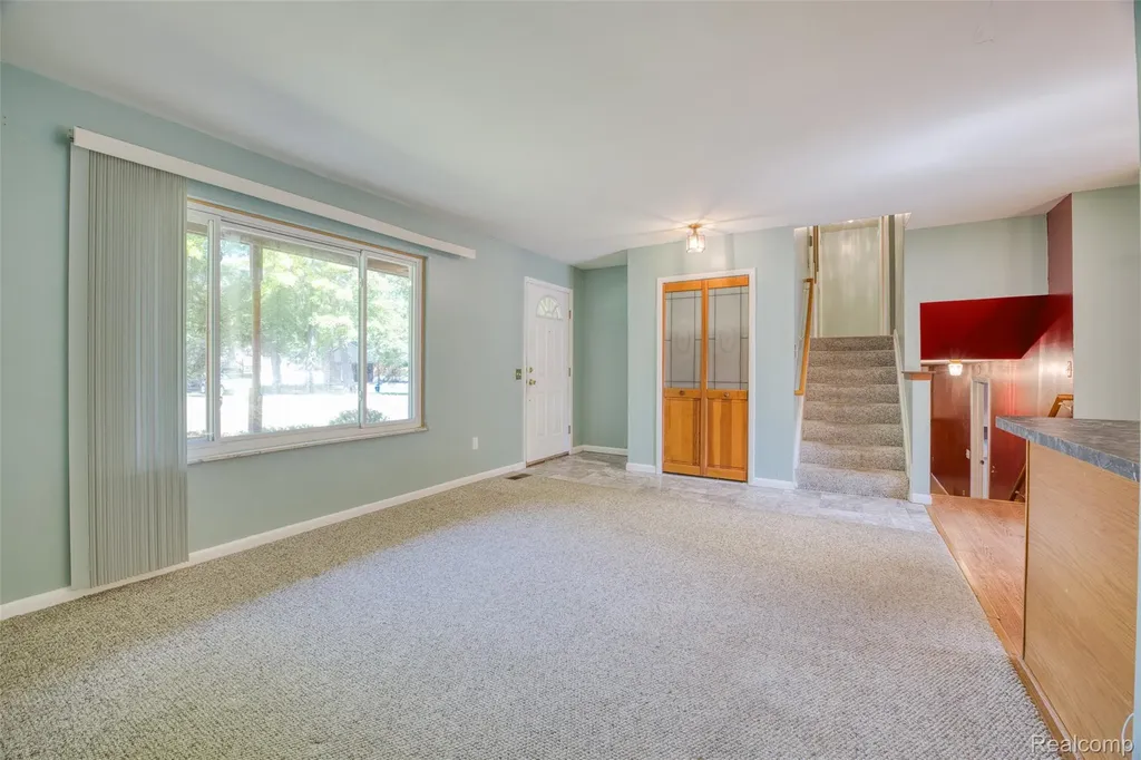 2479 Anchor Bay Lane West Bloomfield Charter Township MI 48324