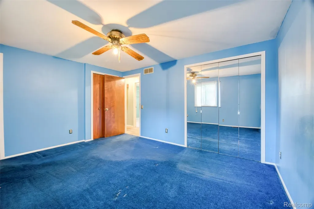 2479 Anchor Bay Lane West Bloomfield Charter Township MI 48324
