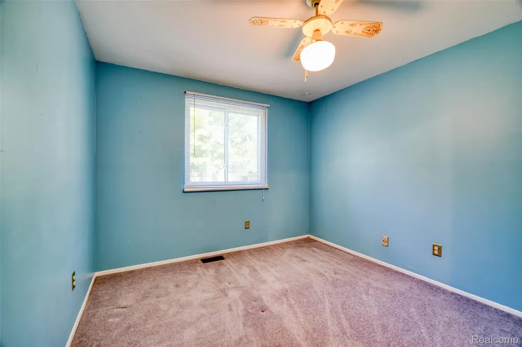 2479 Anchor Bay Lane West Bloomfield Charter Township MI 48324