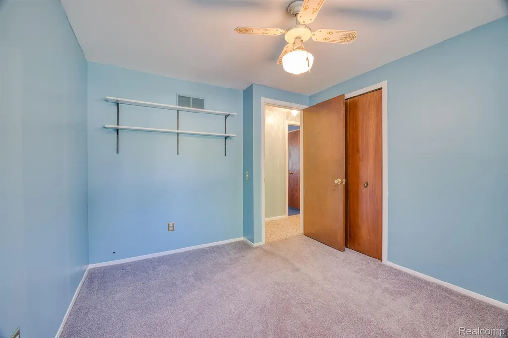 2479 Anchor Bay Lane West Bloomfield Charter Township MI 48324