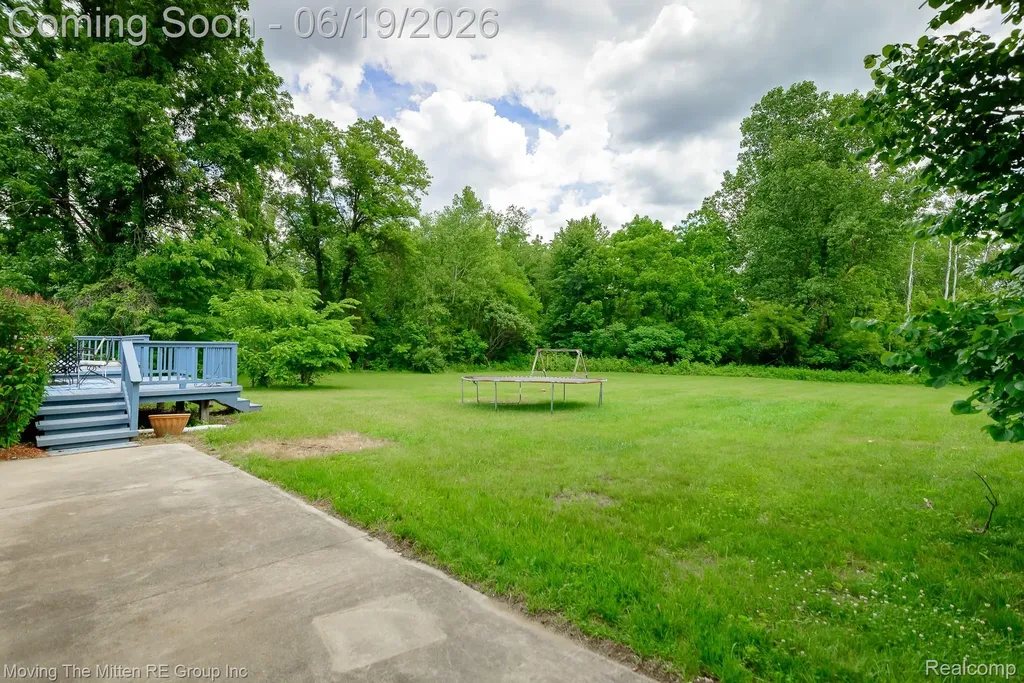 24567 Sherwood Road Sumpter Township MI 48111