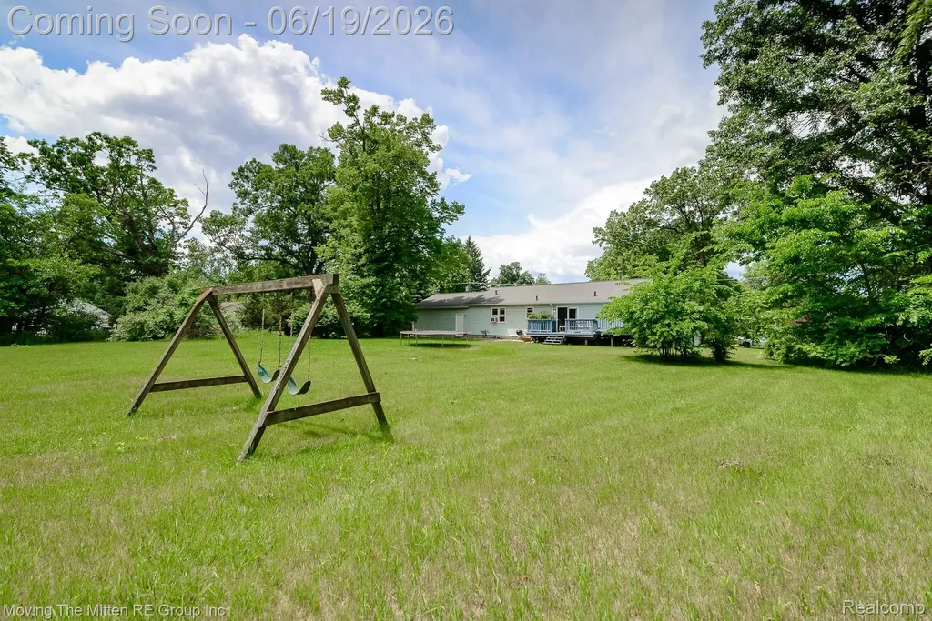 24567 Sherwood Road Sumpter Township MI 48111