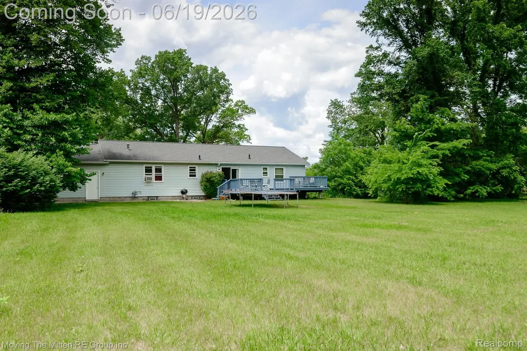 24567 Sherwood Road Sumpter Township MI 48111