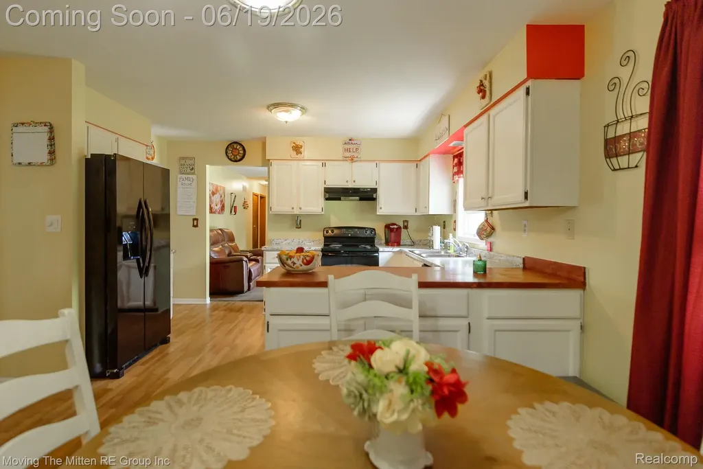24567 Sherwood Road Sumpter Township MI 48111
