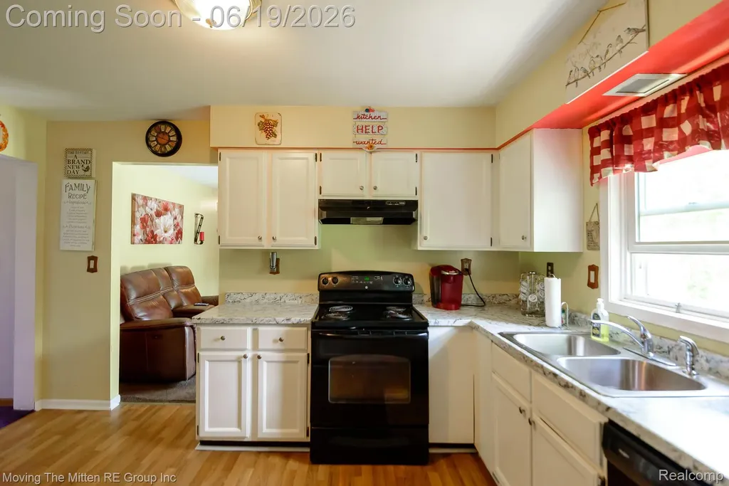 24567 Sherwood Road Sumpter Township MI 48111