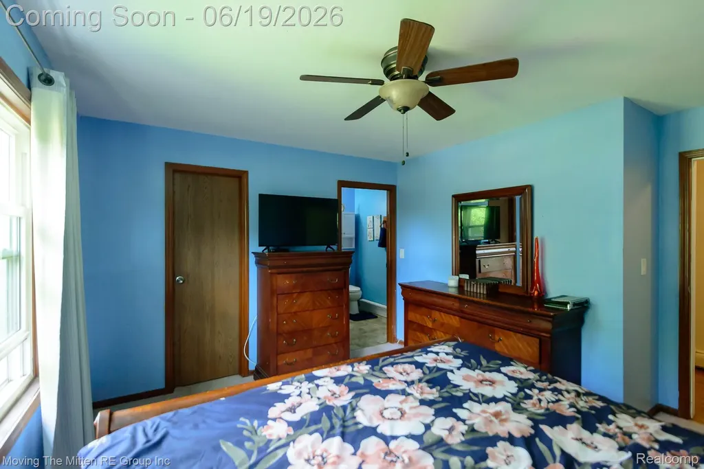 24567 Sherwood Road Sumpter Township MI 48111