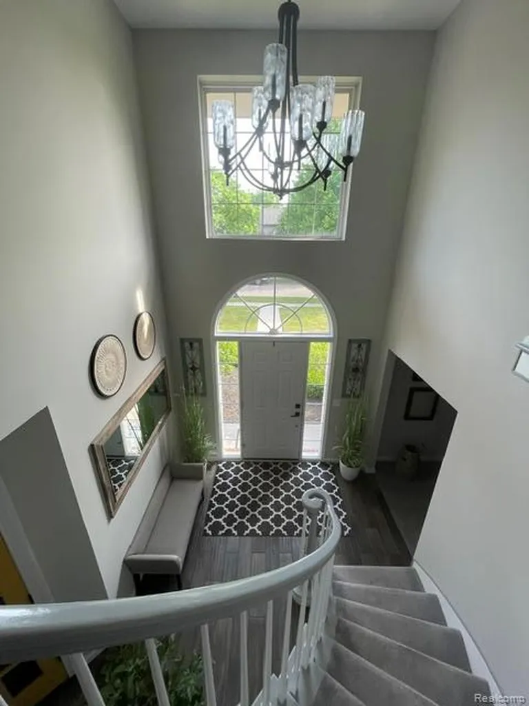 5827 Woodfield Parkway Grand Blanc Charter Township MI 48439
