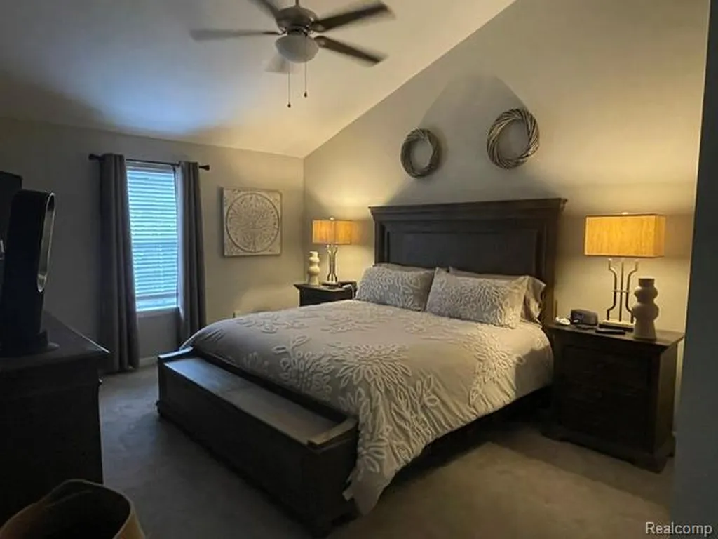 5827 Woodfield Parkway Grand Blanc Charter Township MI 48439