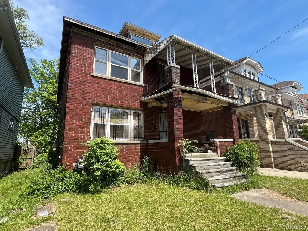 3272 W Euclid Street Detroit City MI 48206