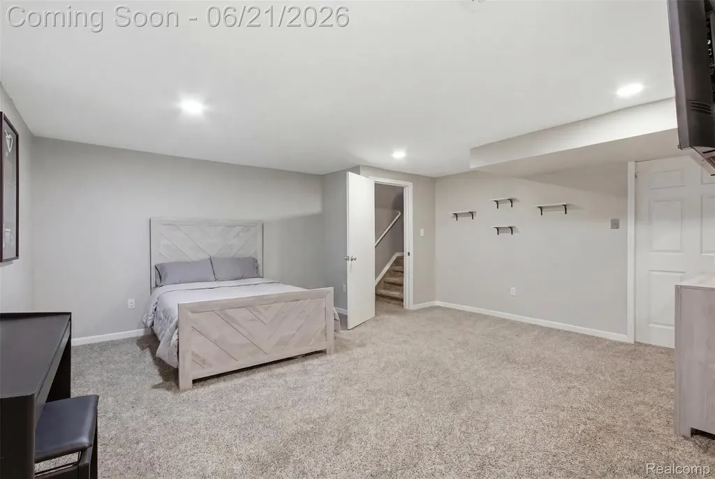 41852 Cantebury Drive Novi City MI 48377