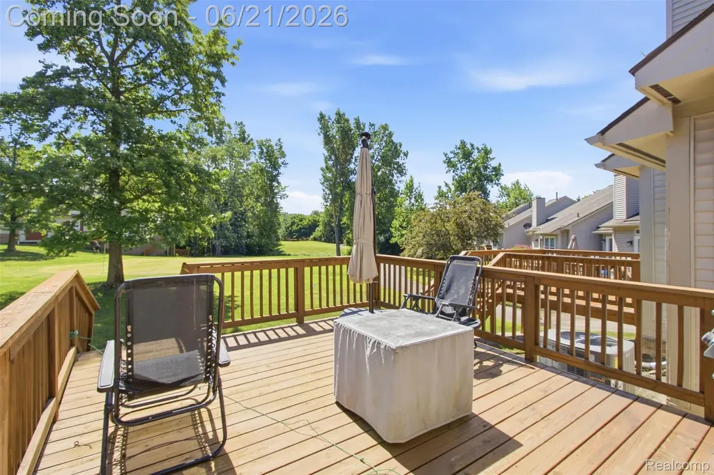 41852 Cantebury Drive Novi City MI 48377
