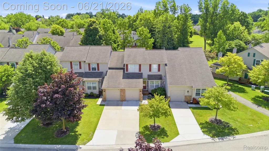 41852 Cantebury Drive Novi City MI 48377