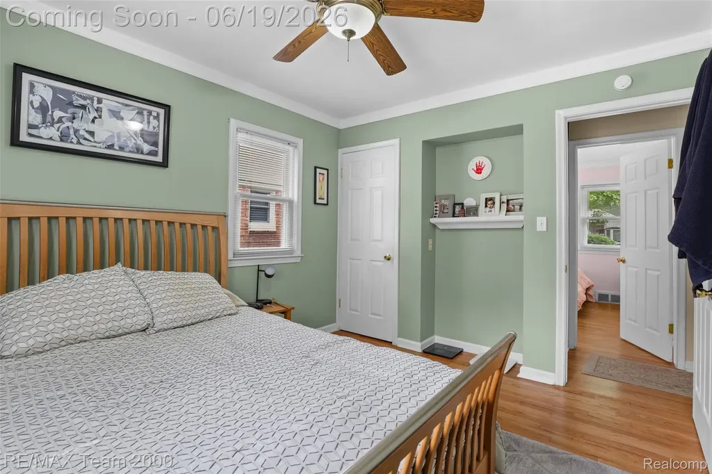 1507 Culver Avenue Dearborn City MI 48124