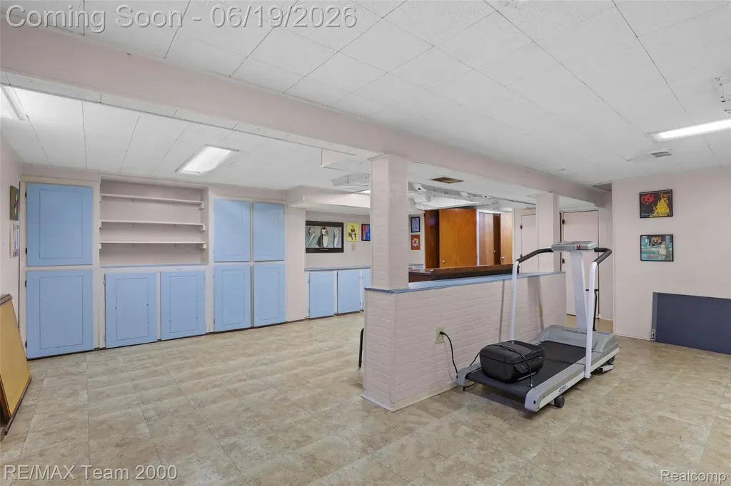 1507 Culver Avenue Dearborn City MI 48124