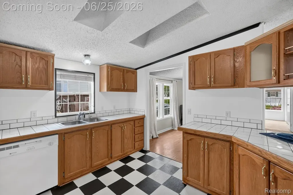 11595 Clearwater Drive Deerfield Township MI 48430