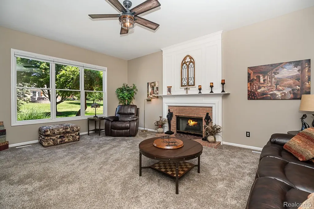 1815 Ring Neck Drive Rochester City MI 48307