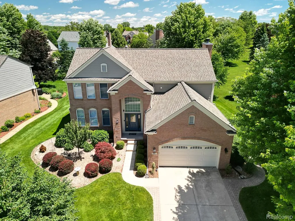1815 Ring Neck Drive Rochester City MI 48307