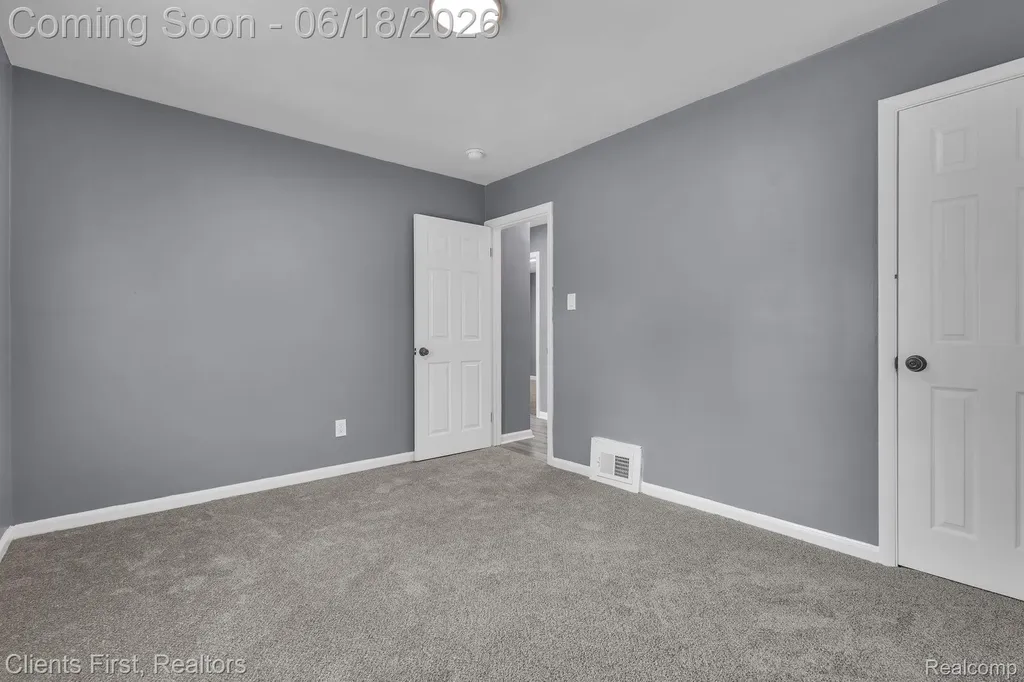 19963 Goulburn Street Detroit City MI 48205