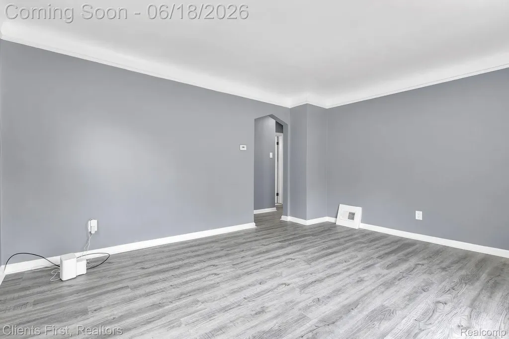 19963 Goulburn Street Detroit City MI 48205