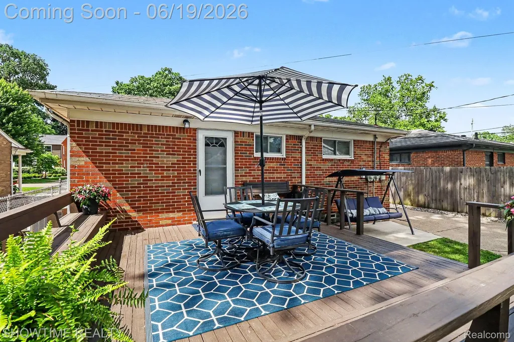1955 Catalpa Drive Berkley City MI 48072