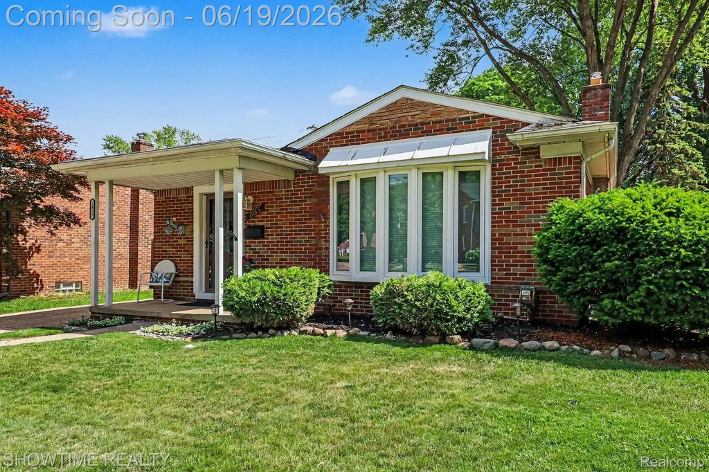 1955 Catalpa Drive Berkley City MI 48072