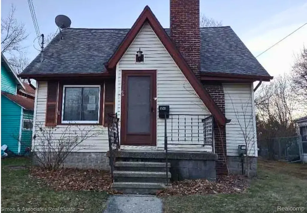 1520 E Oakland Avenue Lansing City MI 48906