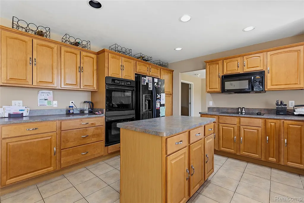 50426 Chief Drive Macomb Township MI 48044