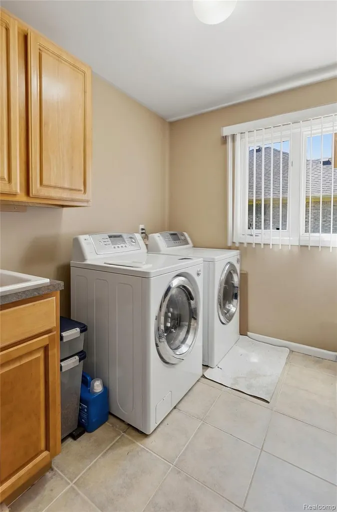 50426 Chief Drive Macomb Township MI 48044