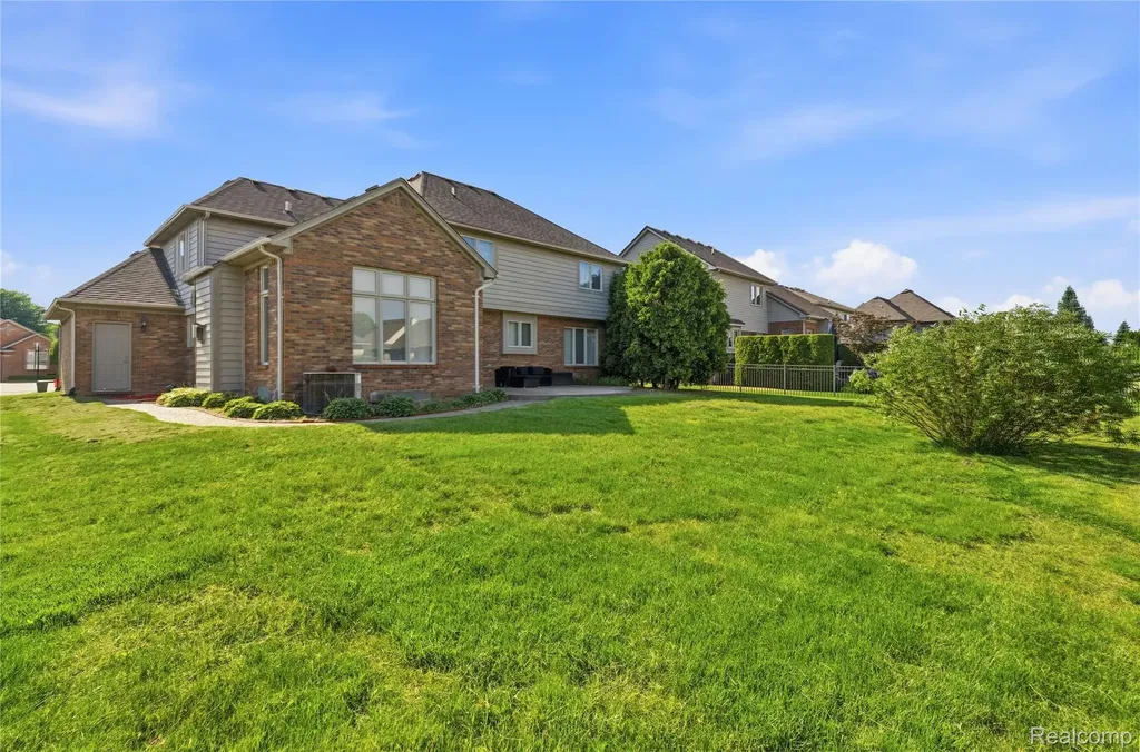50426 Chief Drive Macomb Township MI 48044