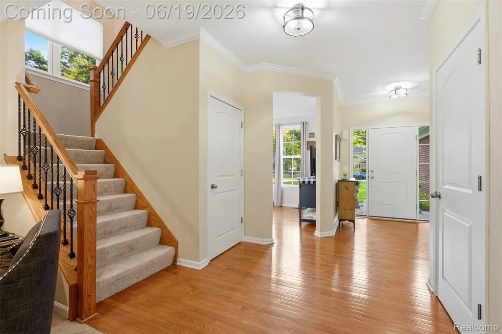 9001 Van Dusen Court Green Oak Township MI 48178