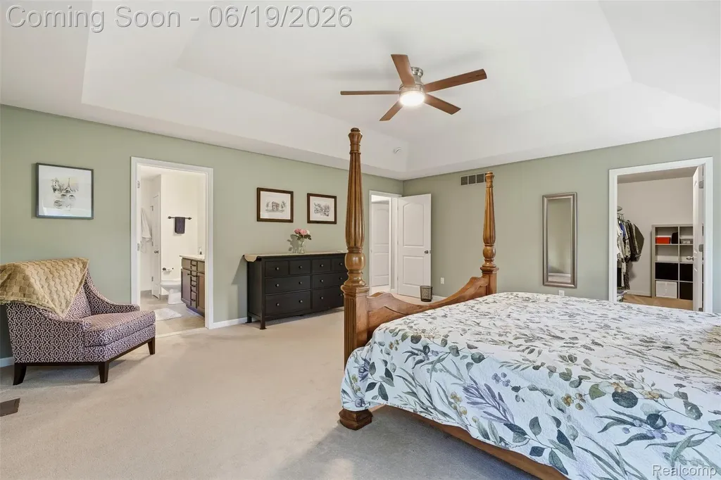 9001 Van Dusen Court Green Oak Township MI 48178