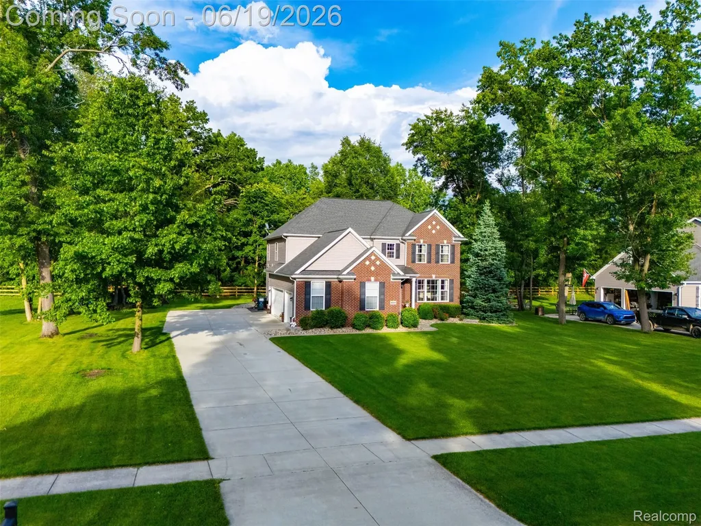 9001 Van Dusen Court Green Oak Township MI 48178