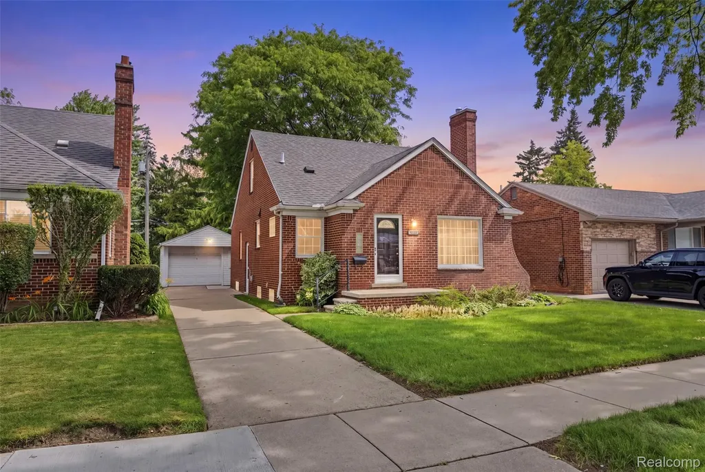 23636 Edward Street Dearborn City MI 48128