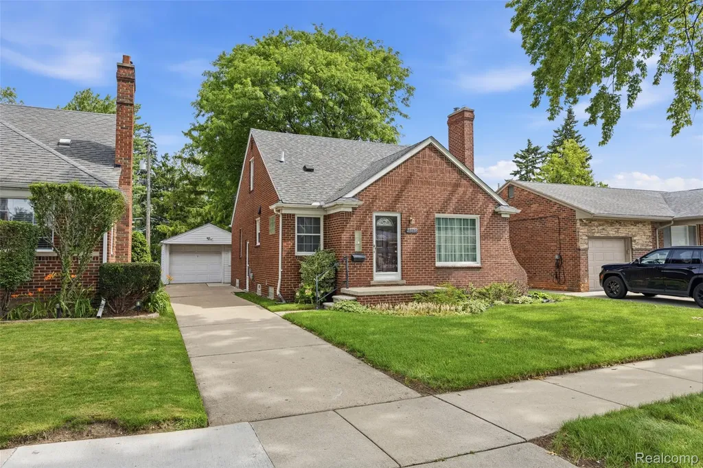 23636 Edward Street Dearborn City MI 48128