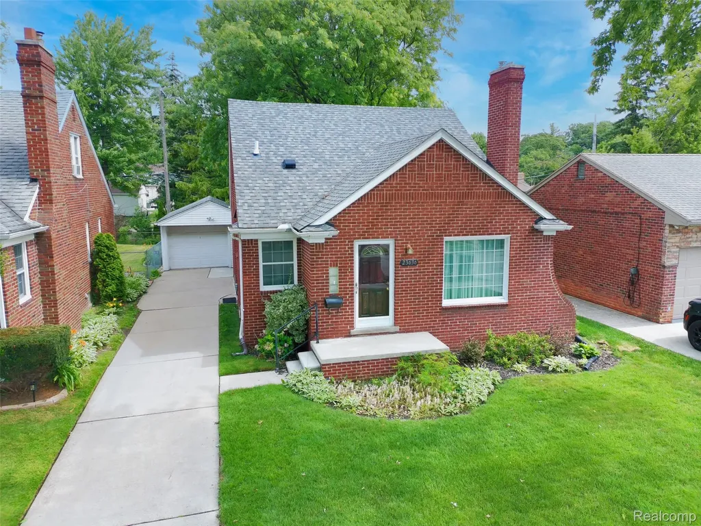 23636 Edward Street Dearborn City MI 48128