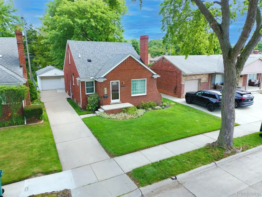 23636 Edward Street Dearborn City MI 48128